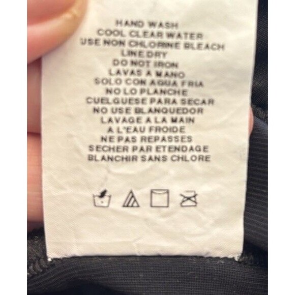 MIRACLESUIT Black Rialto Ruched Slimming Control One-Piece Swimsuit 22W = 2X - Picture 10 of 10